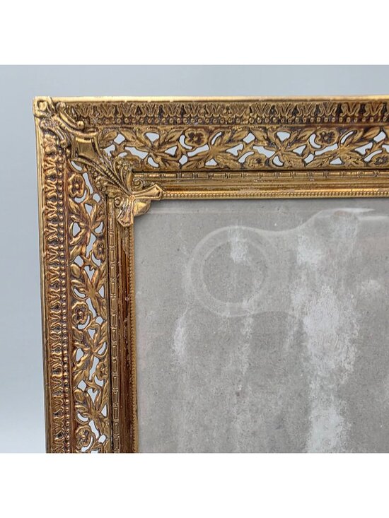 Unbranded Other - Antique Gold Tone Ornate Floral Design Picture Frame 8x10" Hollywood Regency